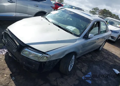 2004 Volvo S80 2.9/2.9 A (Discontinued) from USA, damaged, VIN YV1TS92D041357300